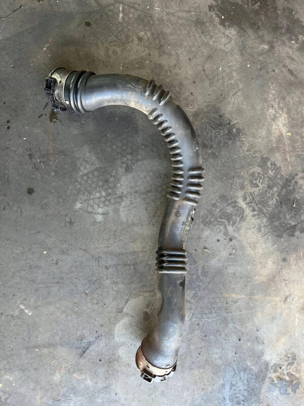 a36537e24a0d5761c9b5cf71eba15e2b