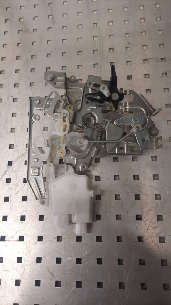 79a891aeb6ff1914b9431b59d430a71e