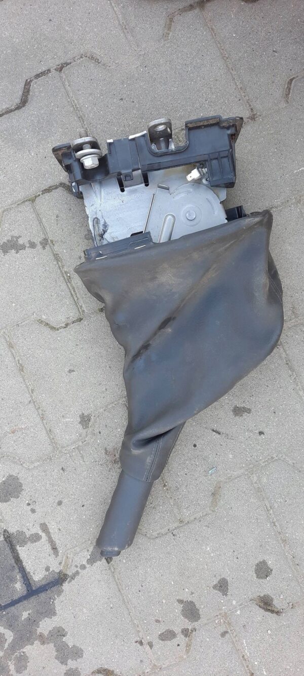 16b2d3dea83258e633c151de9f110952