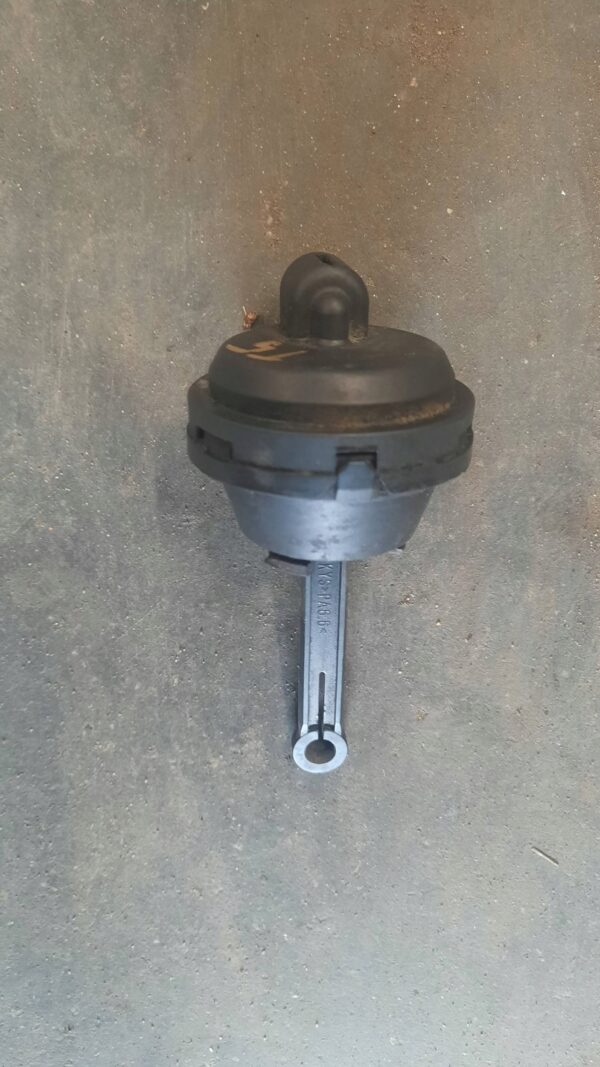 491a0d34bb5b35d0011f3d33c21b7aeb