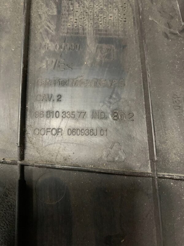 b1fcfe0be67a9b9051c3b1d0104f6d5c