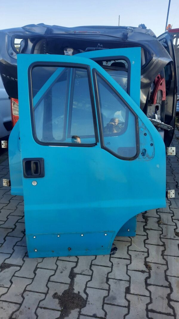 ee24a90ba3615178f615cdbaed6c184b