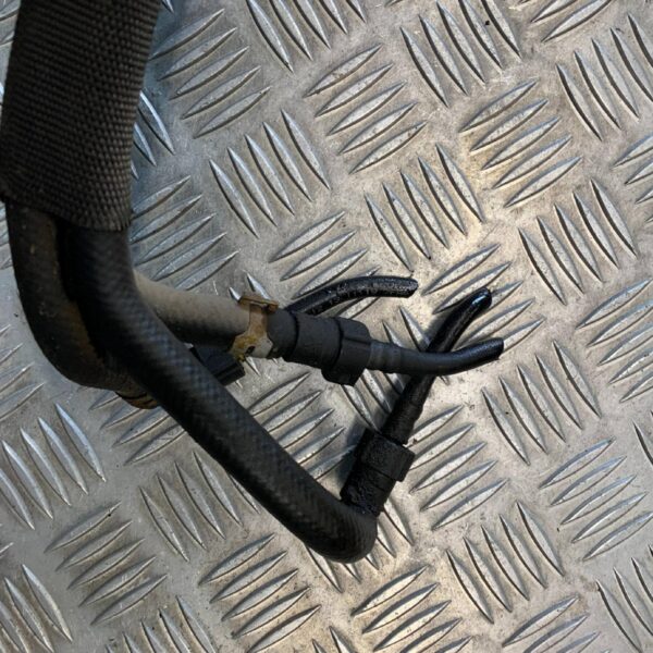 73633d1dca4ef8b12ade51684125f52a