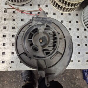 1d699187fe8dae42d5a92bf6a4681706