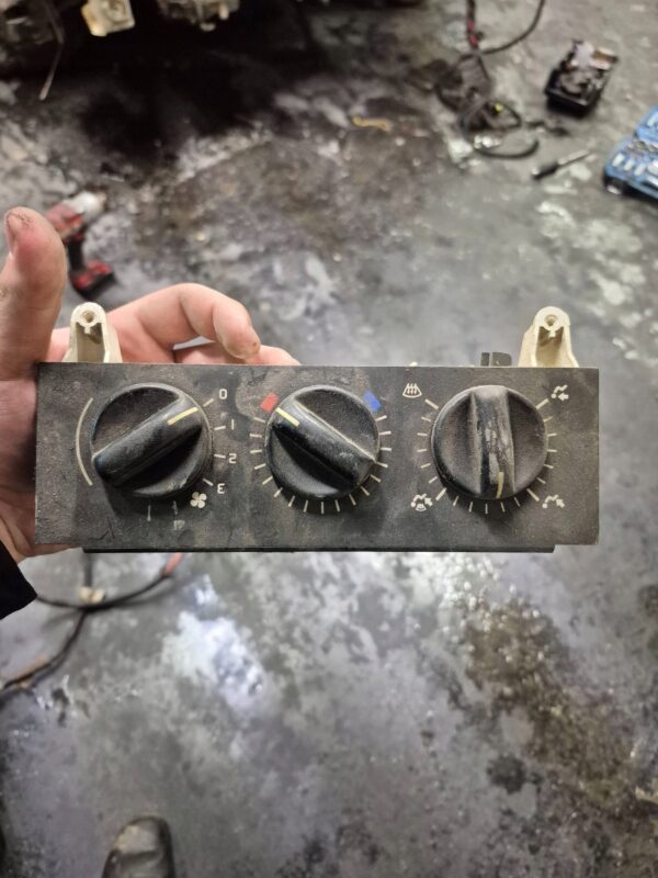 ea7341bfa881ce12aafa87e05577f47b