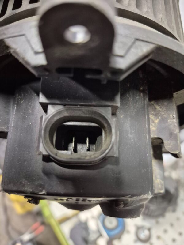 529f3e50e386ea9b01ff3c250ead22ef