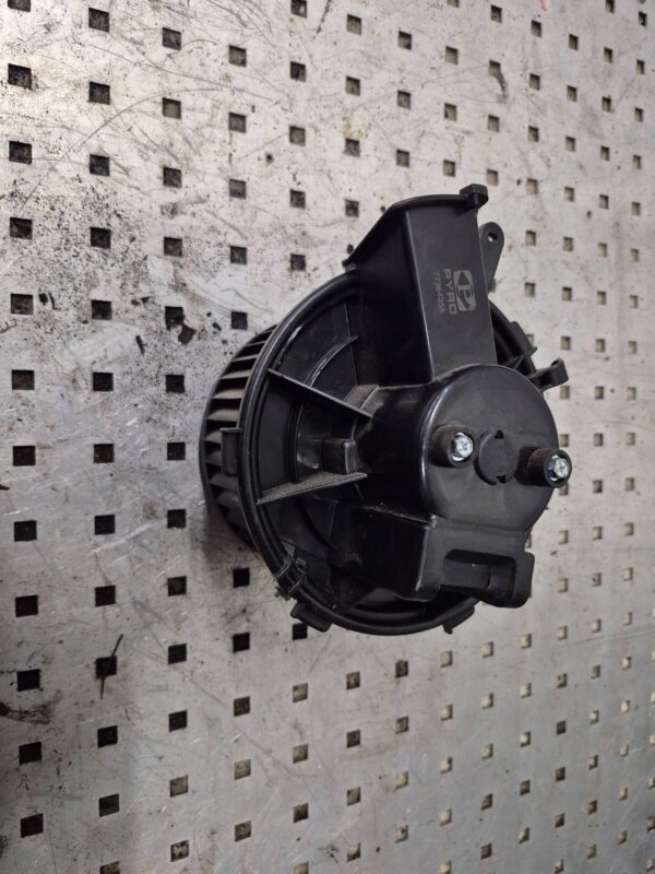 c84328b44ce07789b5e23637c94cce74