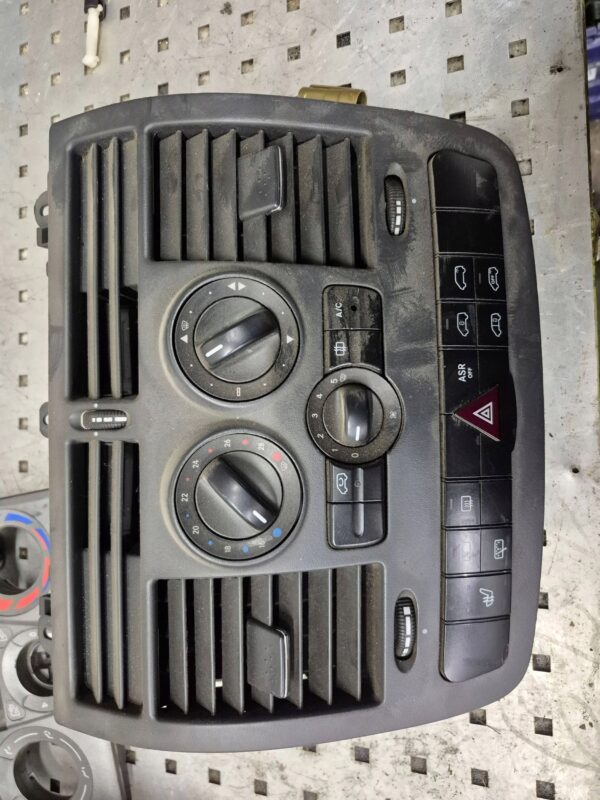 16e416c53fc95ff3459fffdf70feab6b