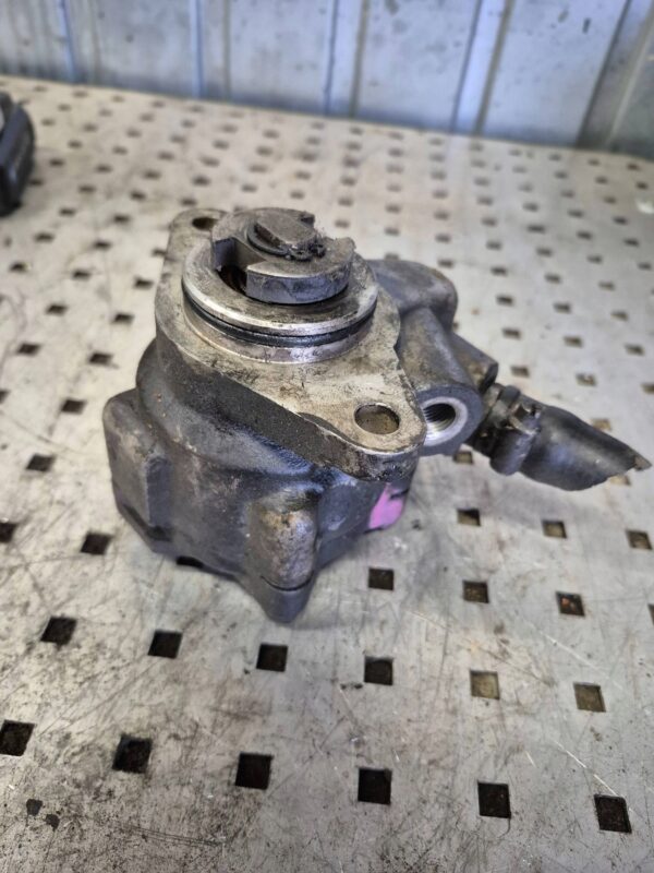 5caac53faef86de75f7dfb279ab39b86