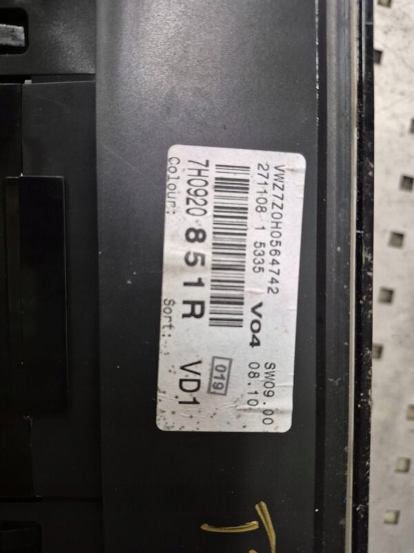 cfeac22349a709f1a2459336ffe8594e