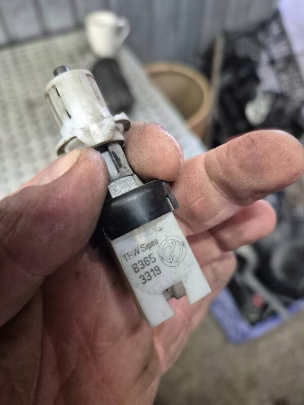 b81a9d35e51104f20cc78807e85e694f