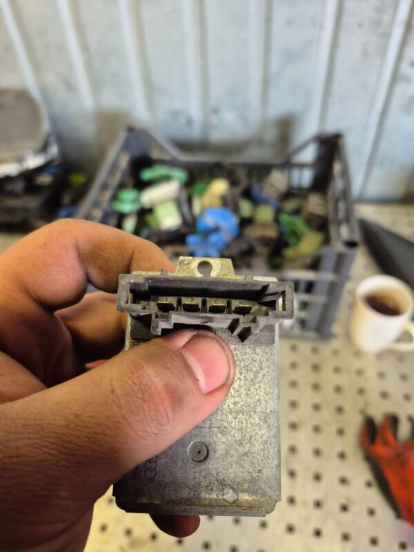 5eeba26996e0886e7651e59c24dfa351