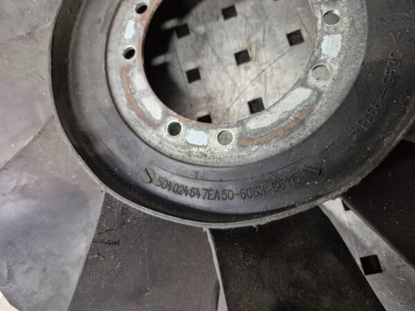 5c30683d74886bb9ec7408fbb9638d4d