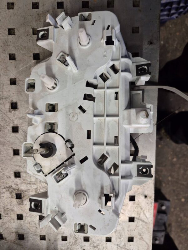 c1f96f7af8421c5e31b6f51d46681ad1