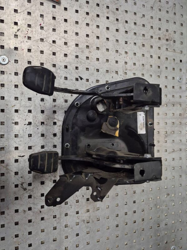 b76a2f09eb8fe1c961e1b3bc9c0d905a