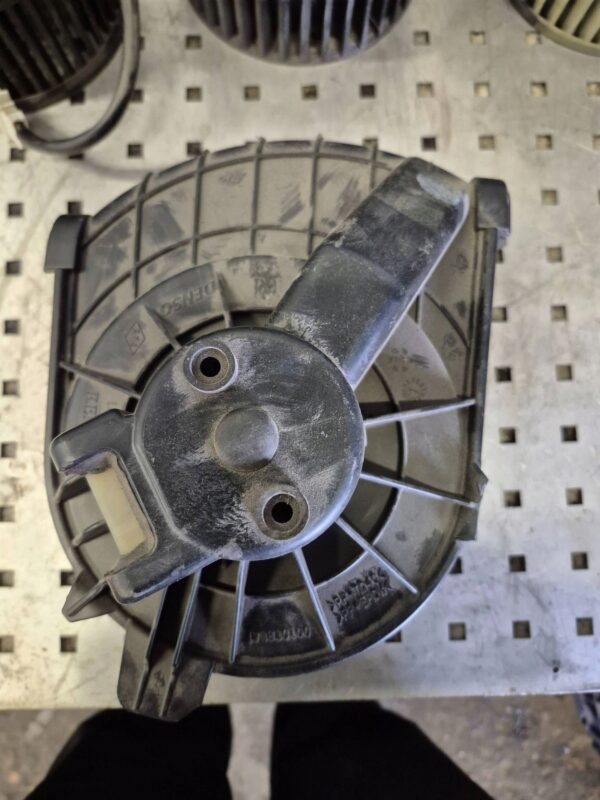 71dd01e23f9631c152e8f02a0b3277d5