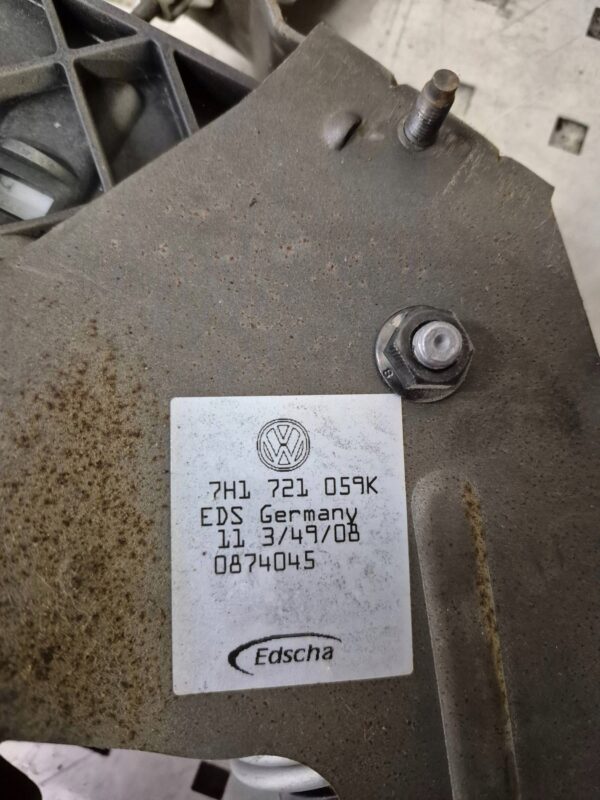 10f3569eeebe949013e750df74aa4b5f