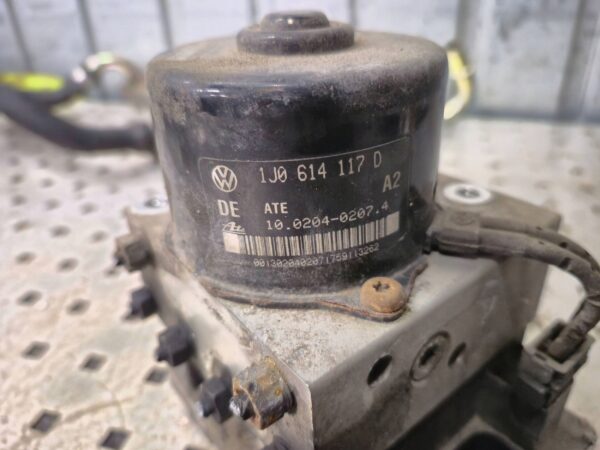 8b498176a1d0768c655795cfbf6279dd