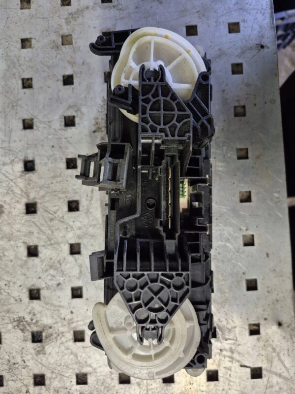 14cf28a3f6e0581b792106fae828f39b