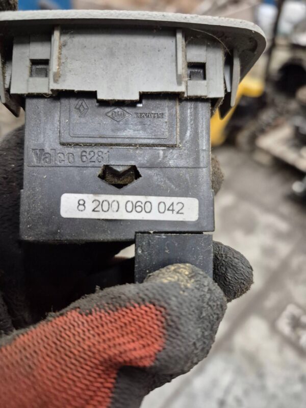 ef2c0fdedd2960d106998704477ea41a