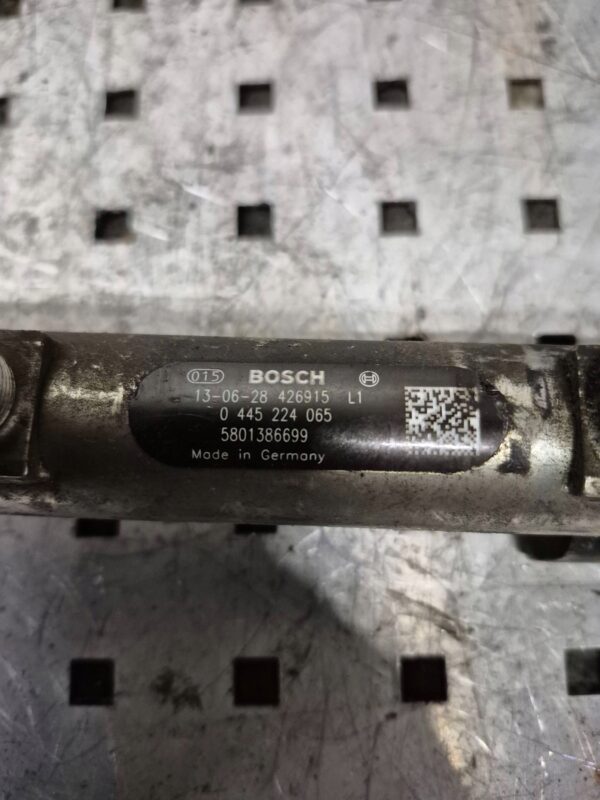 4efbb0b485a58f9fd47cee08cd35312e