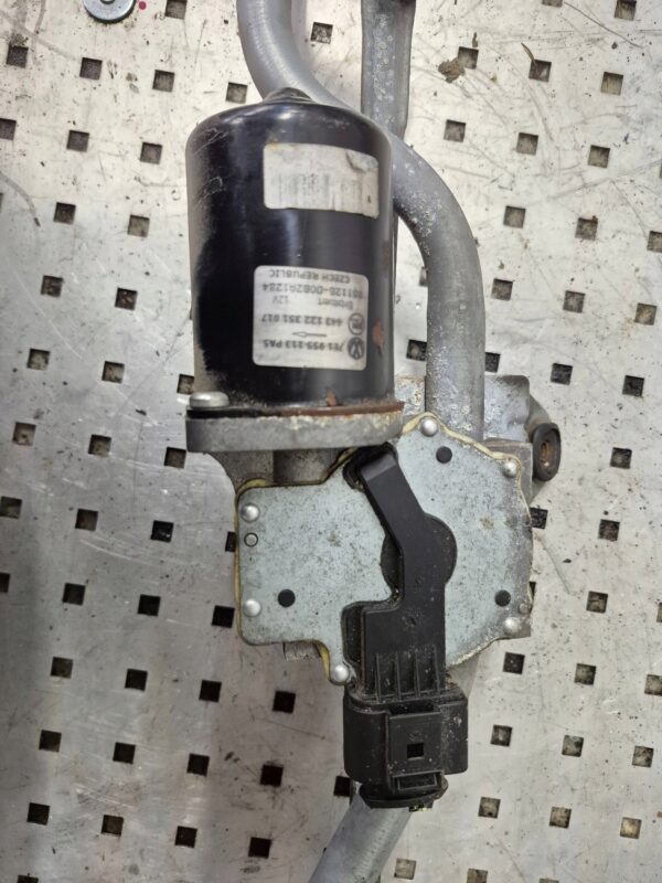 7c35ffd4708cd6f8a1264763ca08b014