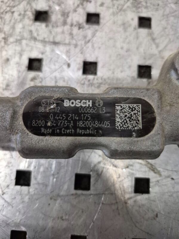 3873347070d4442c8f5b3293c92e3ba6