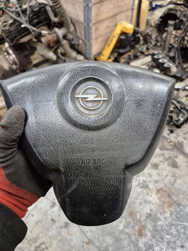 14e8b153219cd4e3ed12d9d19fd339e2