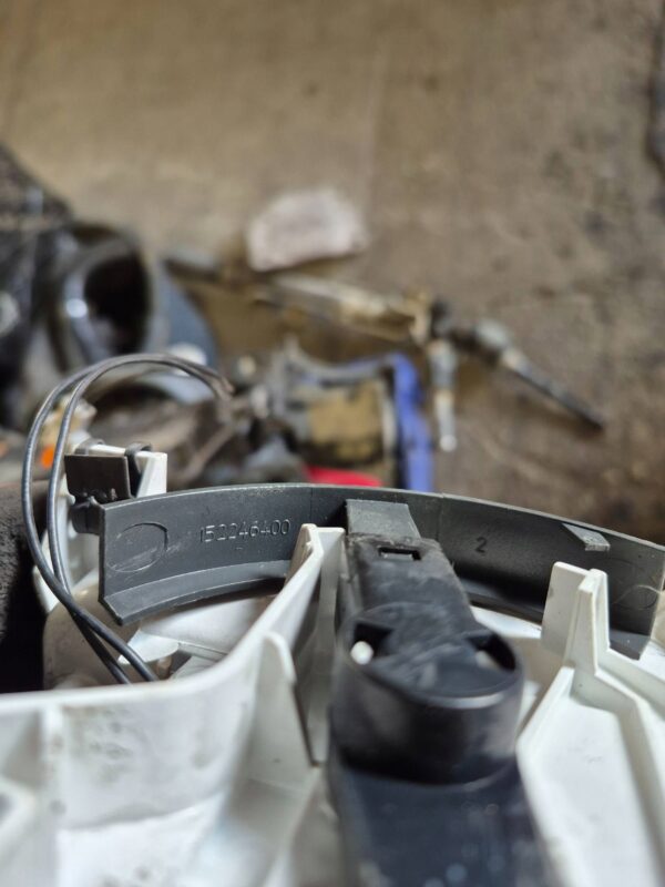 3ee13e588afae4798fbbeb15de3dd74e