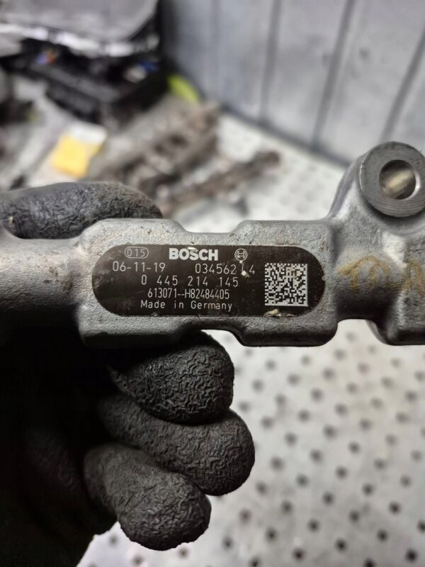 6305324e2c1b3383062aa6c0d82ae36b