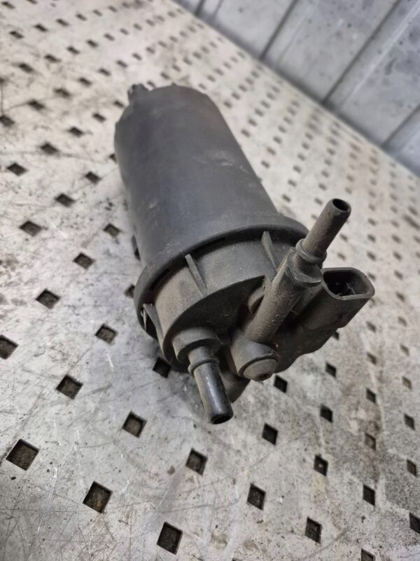 a519731976a6a71e072d4c3b57e50c1c