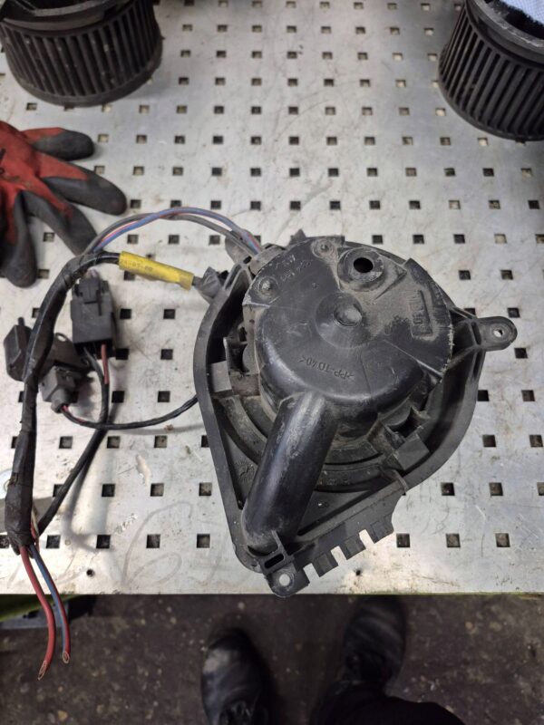 11975989890df252807d388abb9df35d