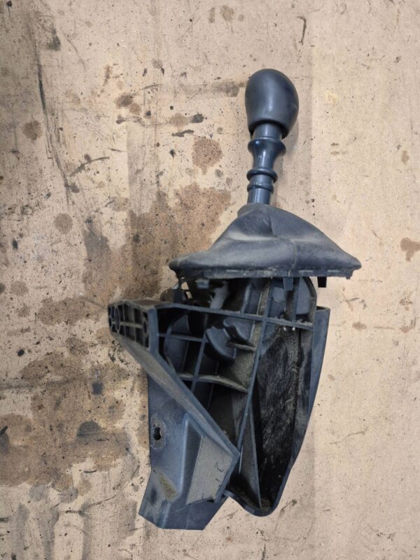 1052d93c02a22cb97cee31af3d37b2dc