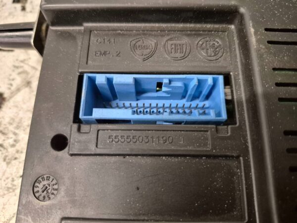 da9fb19635ce7a50c6f6c134bb9fc6ac