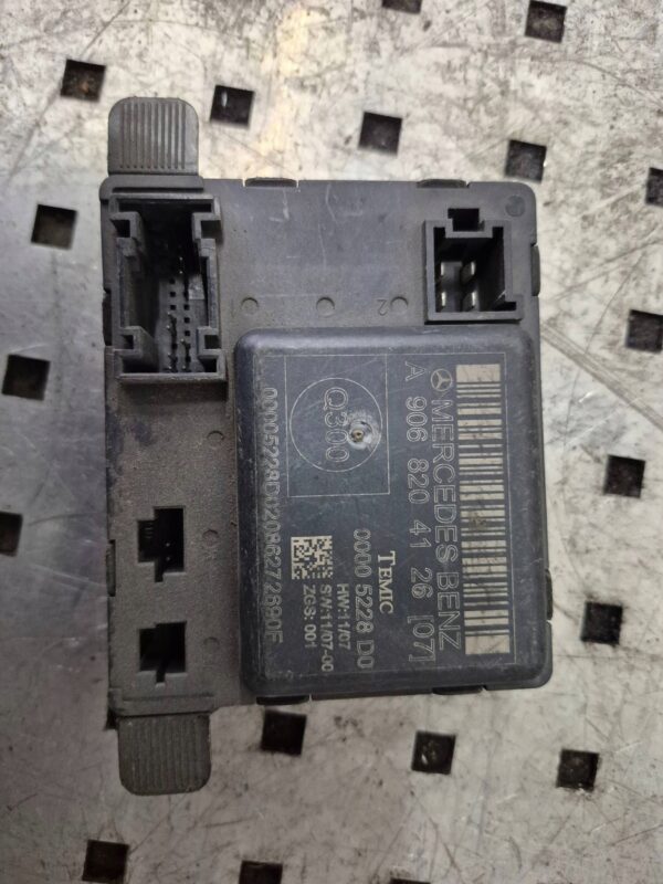 2d9af6a99cda4b6836f49be4dfc4eb83