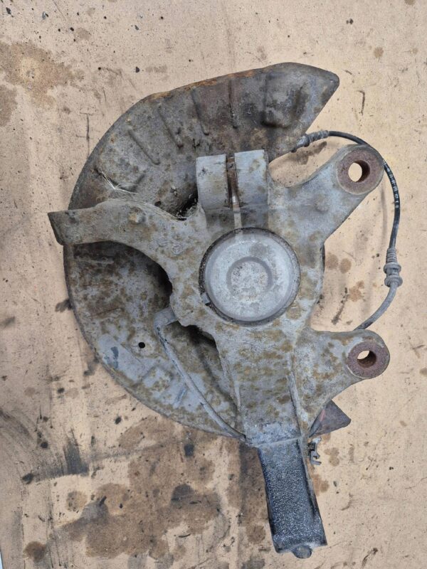 c14298ab249107610f99f1169404e613