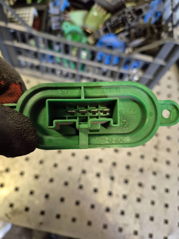 67119d0de24342cb55efdc4033143493