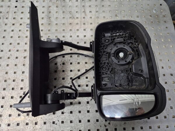 9c6c5f01dbc680c7a2c260d276879ba9