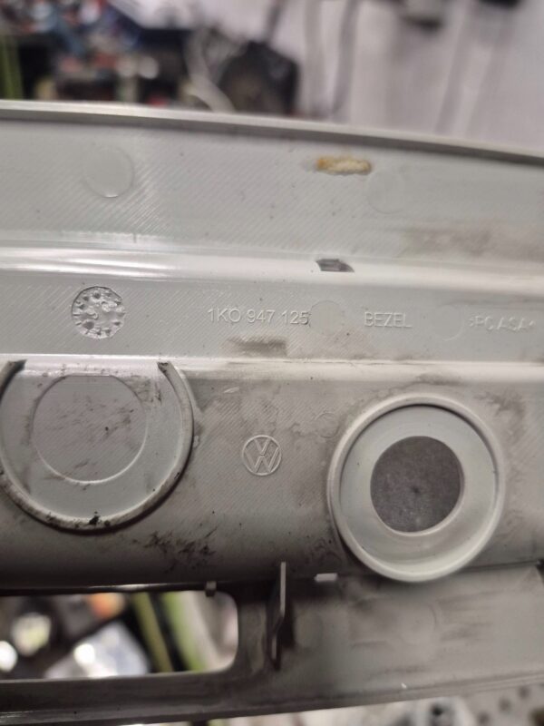 b6b054bc7d3d69ce89618c2750ab833e