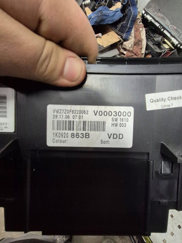 39fe11ebd3575b3ce7f5a0e37b991637