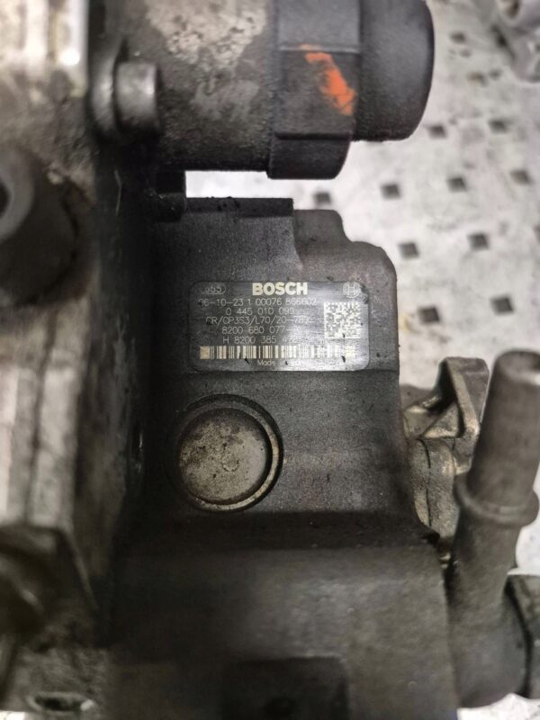 706dd1aeab04c70e63bf553bc2bb17ca