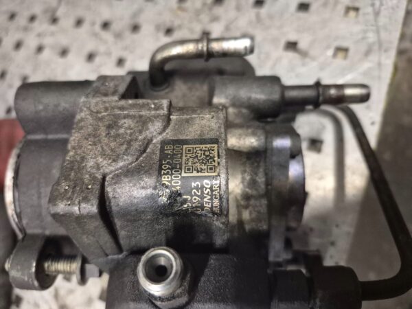 ee9eb76ffdc72fcbdb78851e88d1ff27