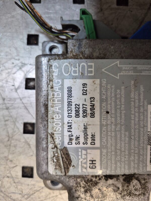 8de1a59e9f9bfb3489d140cfef55662b