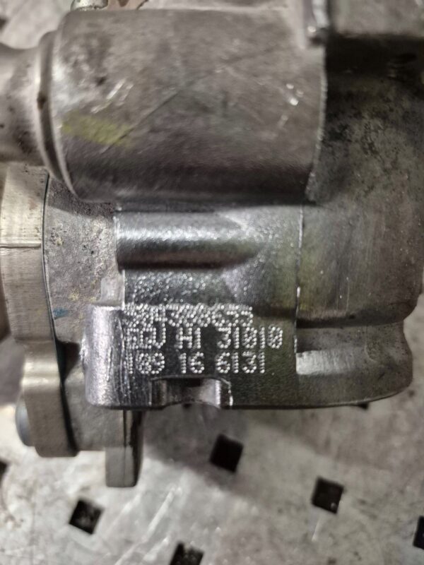 5f22f379cf2f4e2eb2178d4acc4bdd36