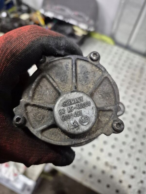 b69b0585361fce347cc19b04811e4484