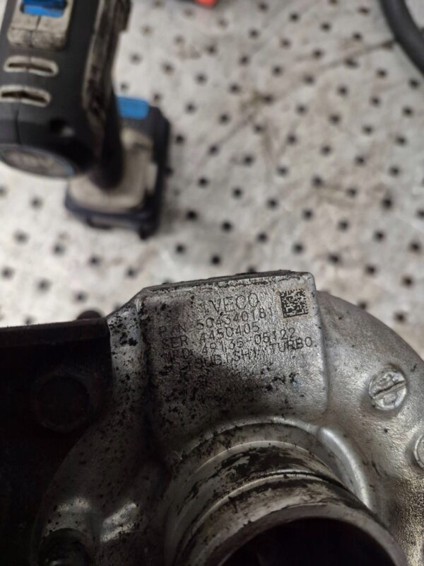 d7bb99555311a8362985275930fb71c1