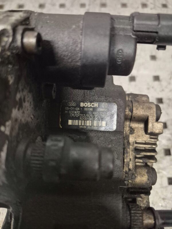 28e43a1b39f579a11ad90b1957fc6ea0