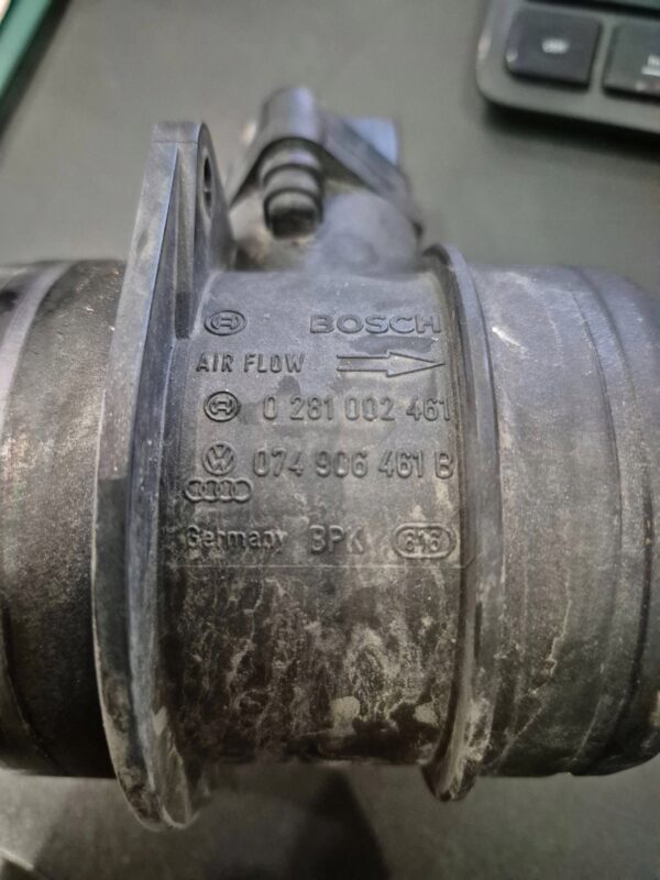 56b04ebd3bce777af3446205639c477b