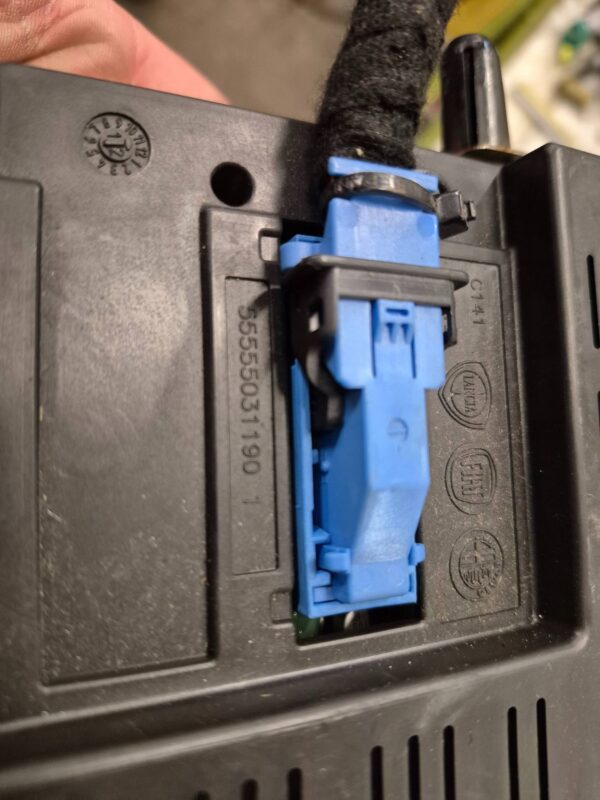 cb9510e1dd1d99a22925624fef543183