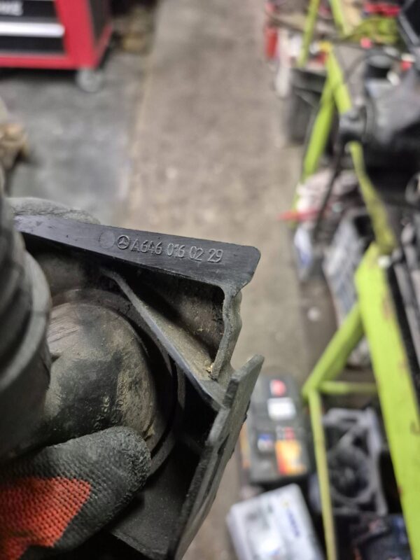 d3043f575d4afeae65ce13c9bd655cbb